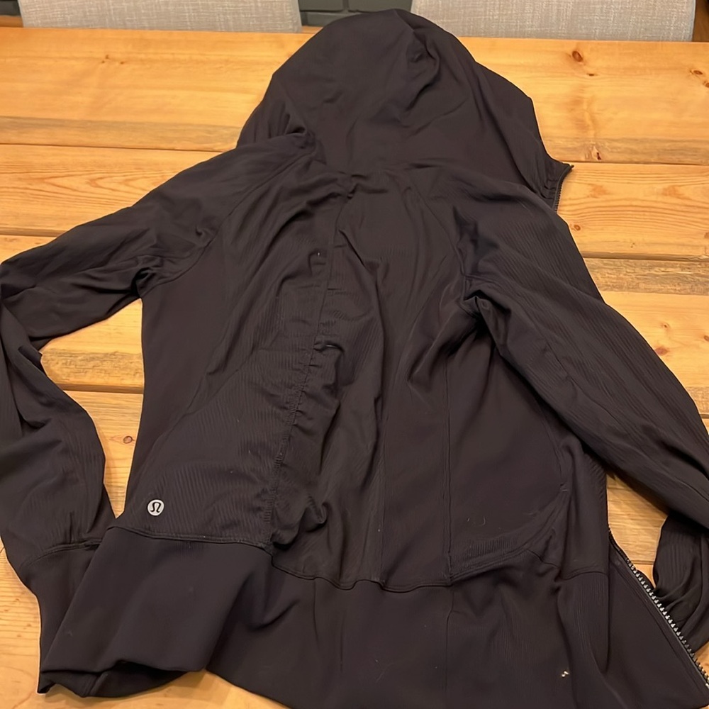 Lululemon in flux jacket size 8 black - Picture 5 of 7
